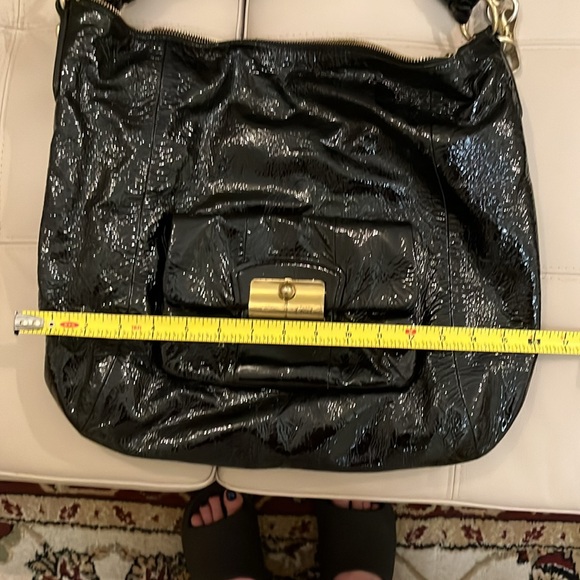COACH KRISTIN Black Patent Leather Hobo Shoulder Bag Handbag Purse 16013. - Picture 2 of 9